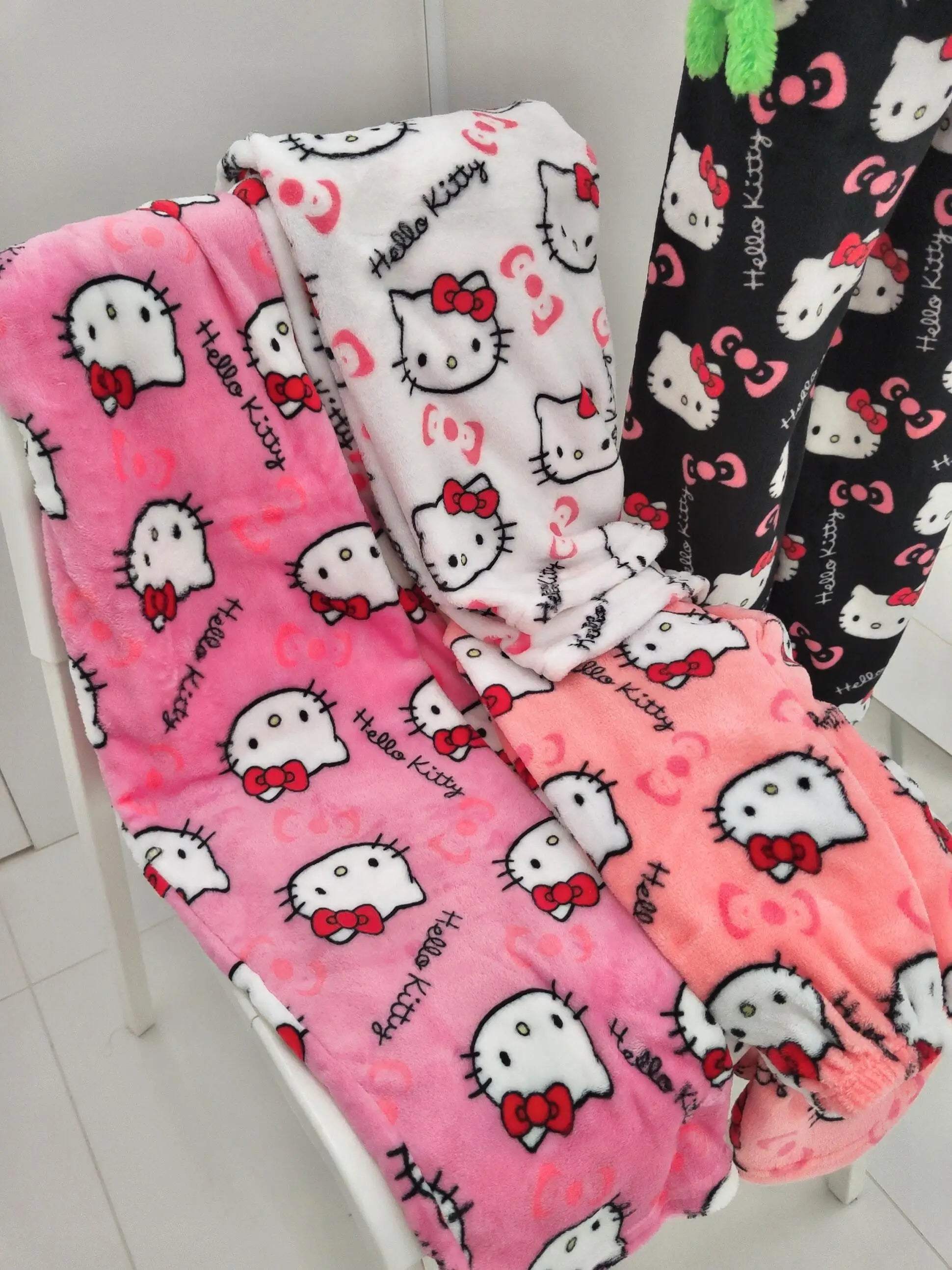 2026 New Hello Kitty Pajamas Pants Anime Women's Pajama Pants Cartoon Couple Home Sleepwear Trousers Leisure Home Clothing