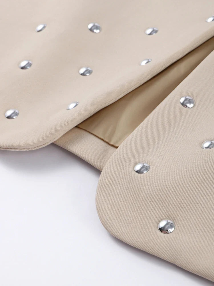 Rivet Fashion V-neck Balzer Coat Women Shoulder Pads Loose Fake Pocket Long Sleeve Jacket 2025 Spring Street Party Commute Tops