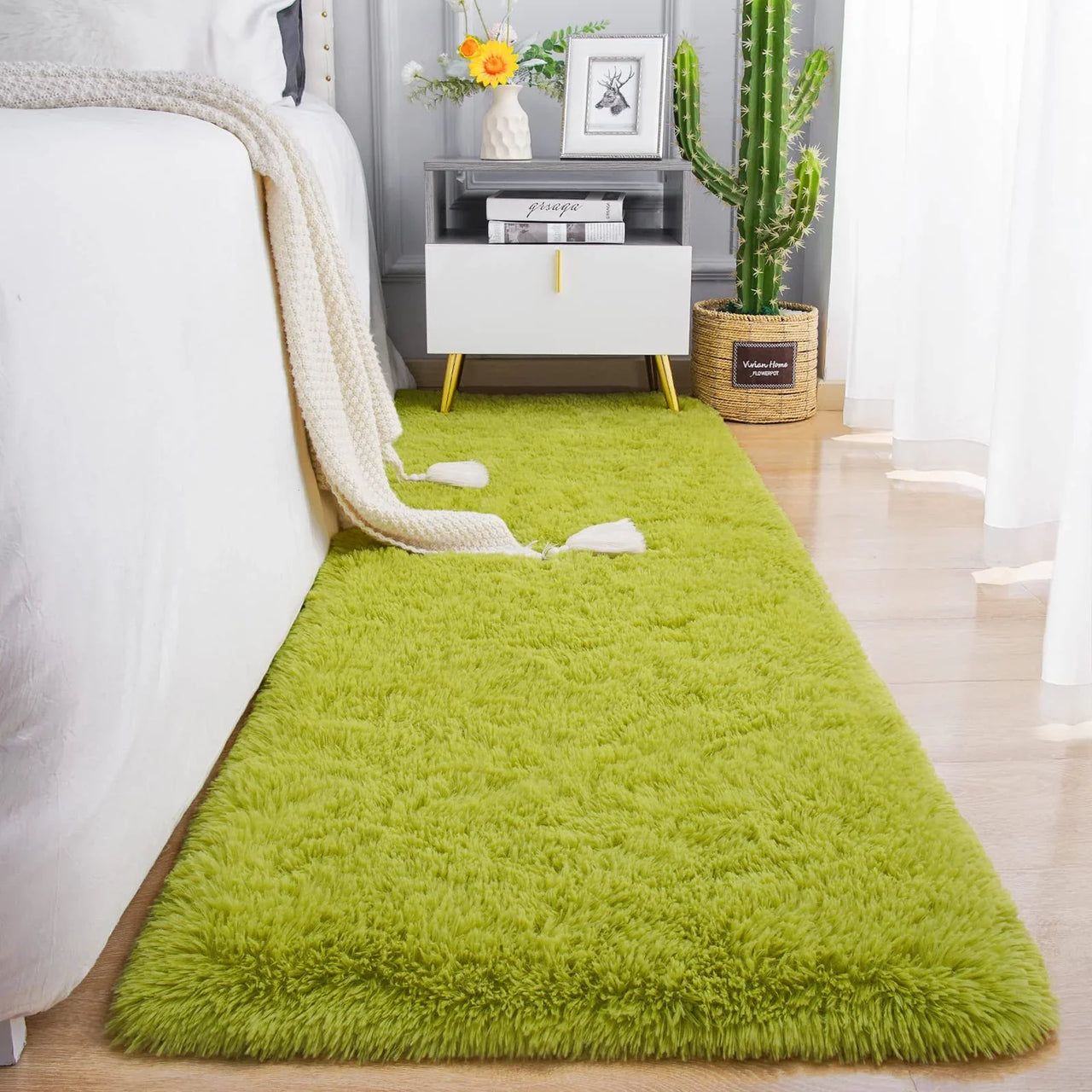 VIKAMA Soft Running Rug, Plush And Fluffy Bedroom And Living Room Carpet, Nursery And Children's Room Floor Mat For Home Decor