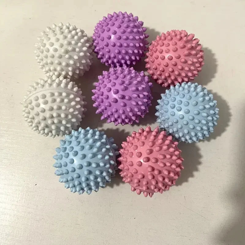 4/8/12Pcs Reusable Laundry Balls Gentle Cleaning Removes Dirt Hair Softens Clothes Prevents Tangling Durable PVC Mixed Colors