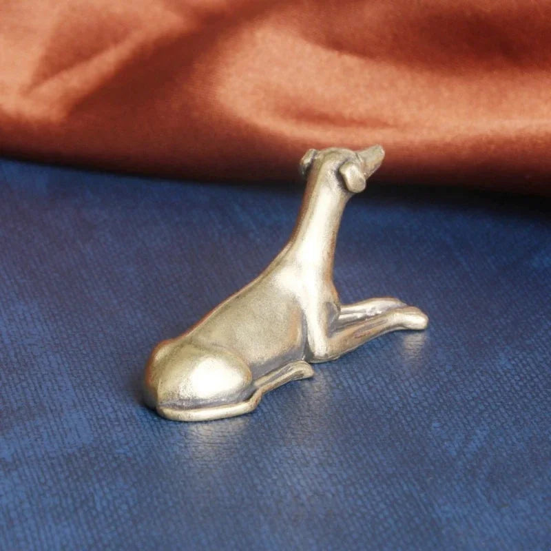 Durable Brass Miniature Dog Statue Greyhound Figurine Collectible Featherless Holiday Gift Desk Ornament Metal Home Decor