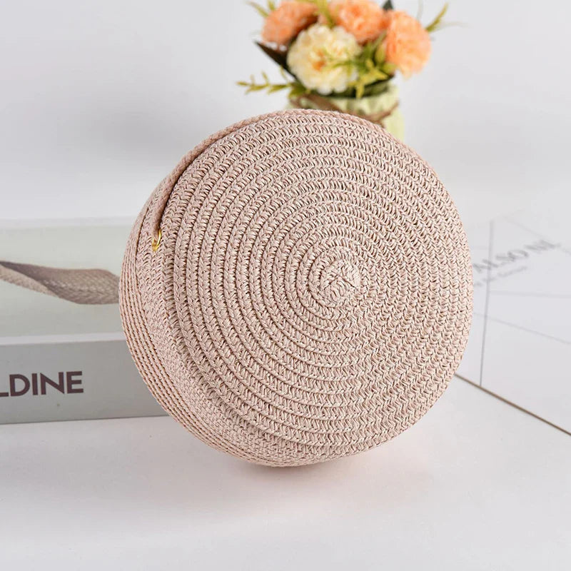 Summer Round Straw Bag For Women Woven Handmade Shoulder Bag New Travel Rattan Beach Bag Casual Style Crossbody Bag Handbag Purs