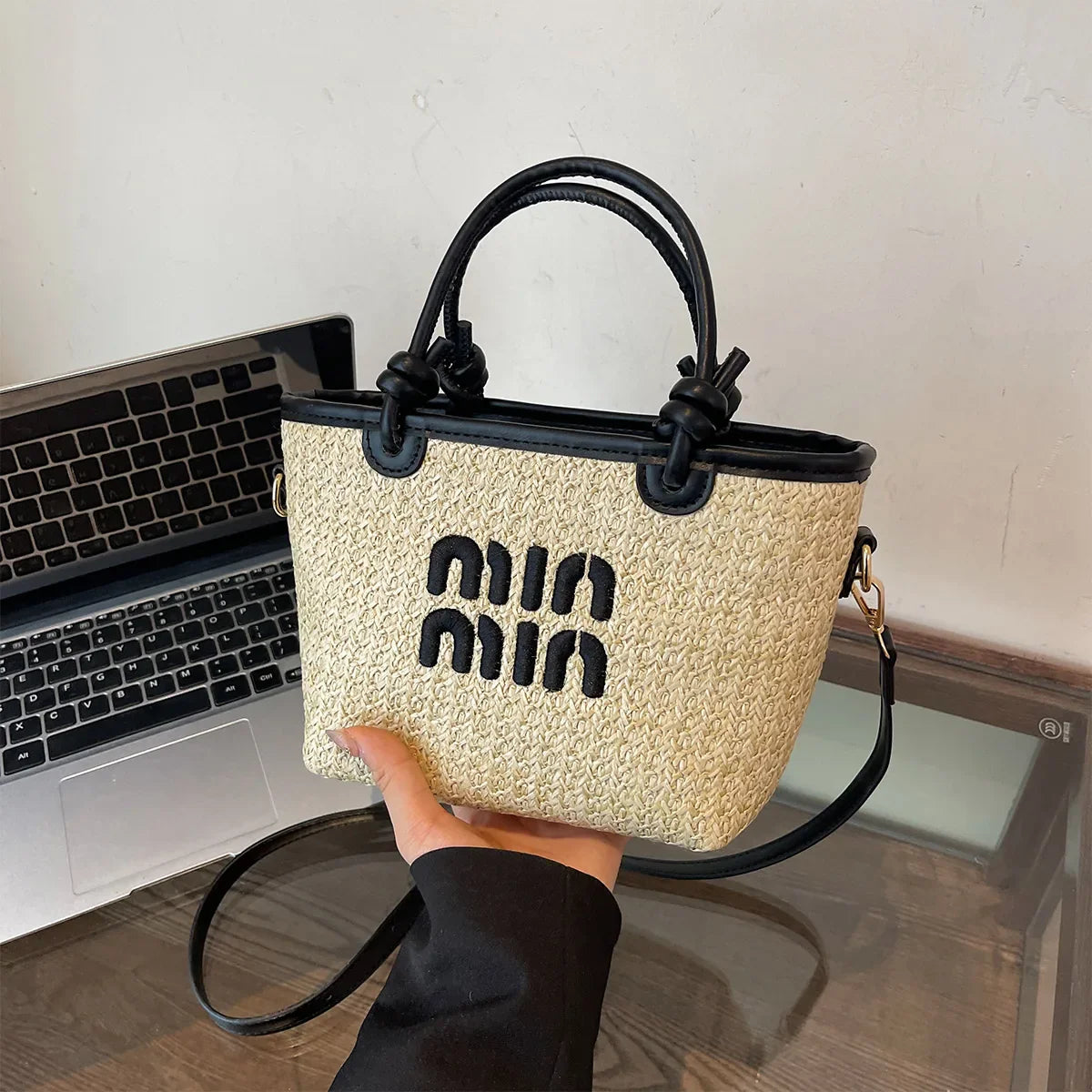 New Summer Beach Grass Woven Bag Women's Handbag Embroidered Thread Fashion Crossbody Bag Women's Unique Design Shoulder Bag