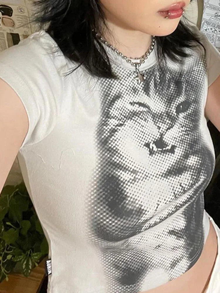 Women's Harajuku Animal Print Crop Top Basic White Short Sleeve Crewneck Slim-Fitting T-Shirt Casual Y2K Vintage Lady Tees