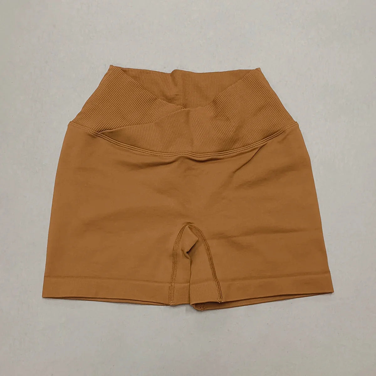 Women's sporty shorts with cross-waistband, yoga shorts, for gym workout, running, hip-enhancing,high-waisted yoga shorts.