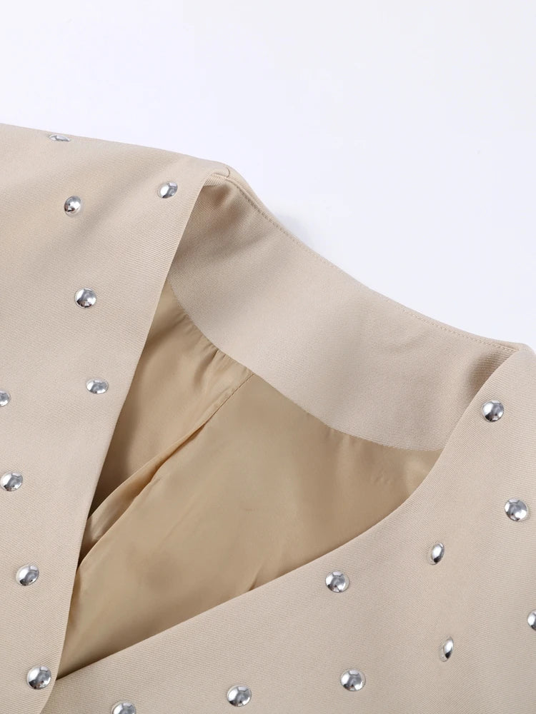 Rivet Fashion V-neck Balzer Coat Women Shoulder Pads Loose Fake Pocket Long Sleeve Jacket 2025 Spring Street Party Commute Tops