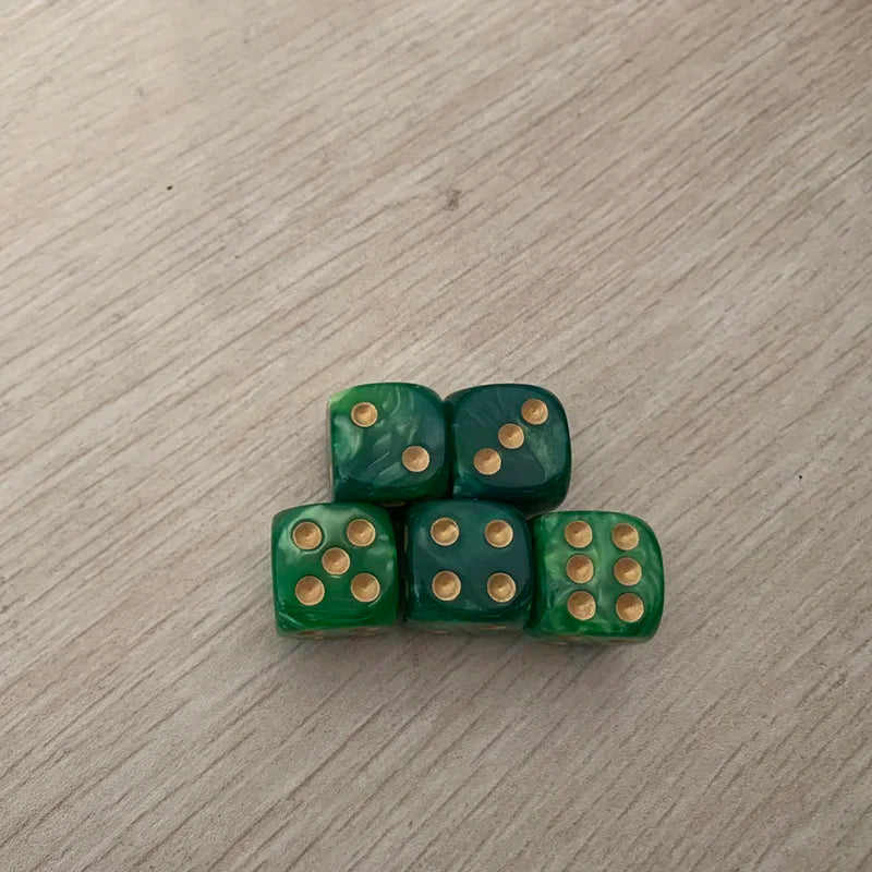 5pcs/set Two Colors Dice Puzzle Board Game Accessory  6 Sided Point Dice Funny Game 16mm