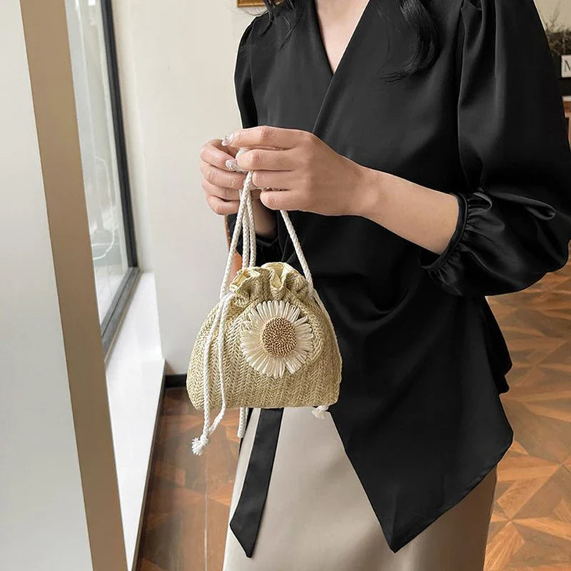 Rattan Woven Women Straw Bag Handbag Knit Flower Summer Beach Shoulder Messenger Bags Fashion Creative Bucket Purse