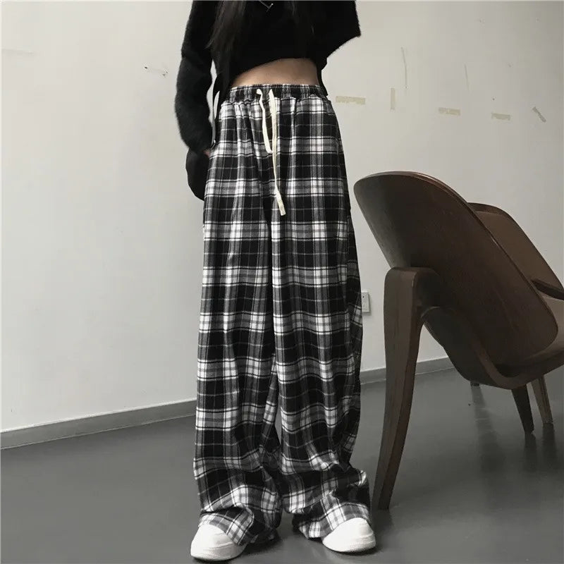 Casual sports pants, fashionable black checkered pants, loose elastic waist pocket, wide leg pants, neutral hip-hop loose pants