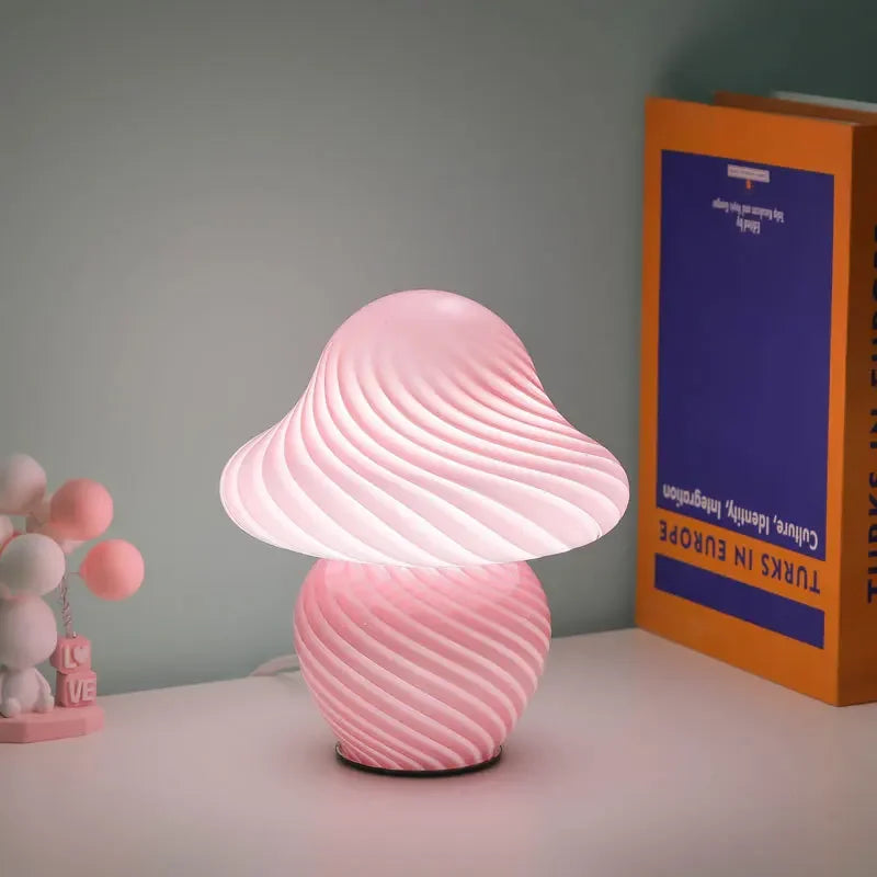 Mushroom LED Table Lamp American Medieval Mushroom Lamp Vintage Striped Glass Table Lamp Retro Bedside Bedroom Atmosphere Light