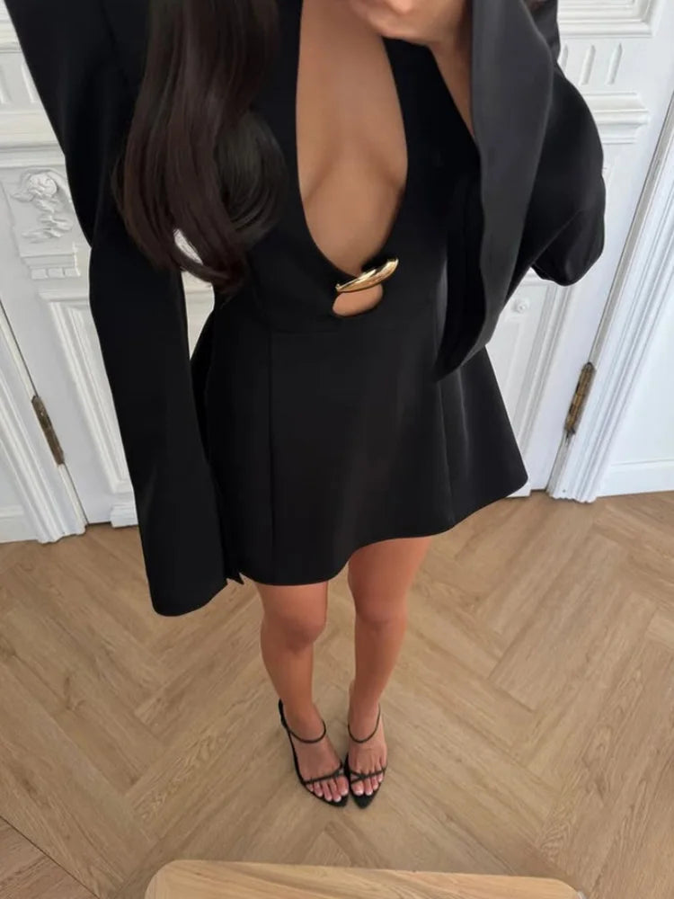 CNYISHE Metal Buckle Hollow Out Women Dresses Autum Fashion Solid O Neck Sheath Long Sleeve Sexy Club Female Bodycon Chic Robes