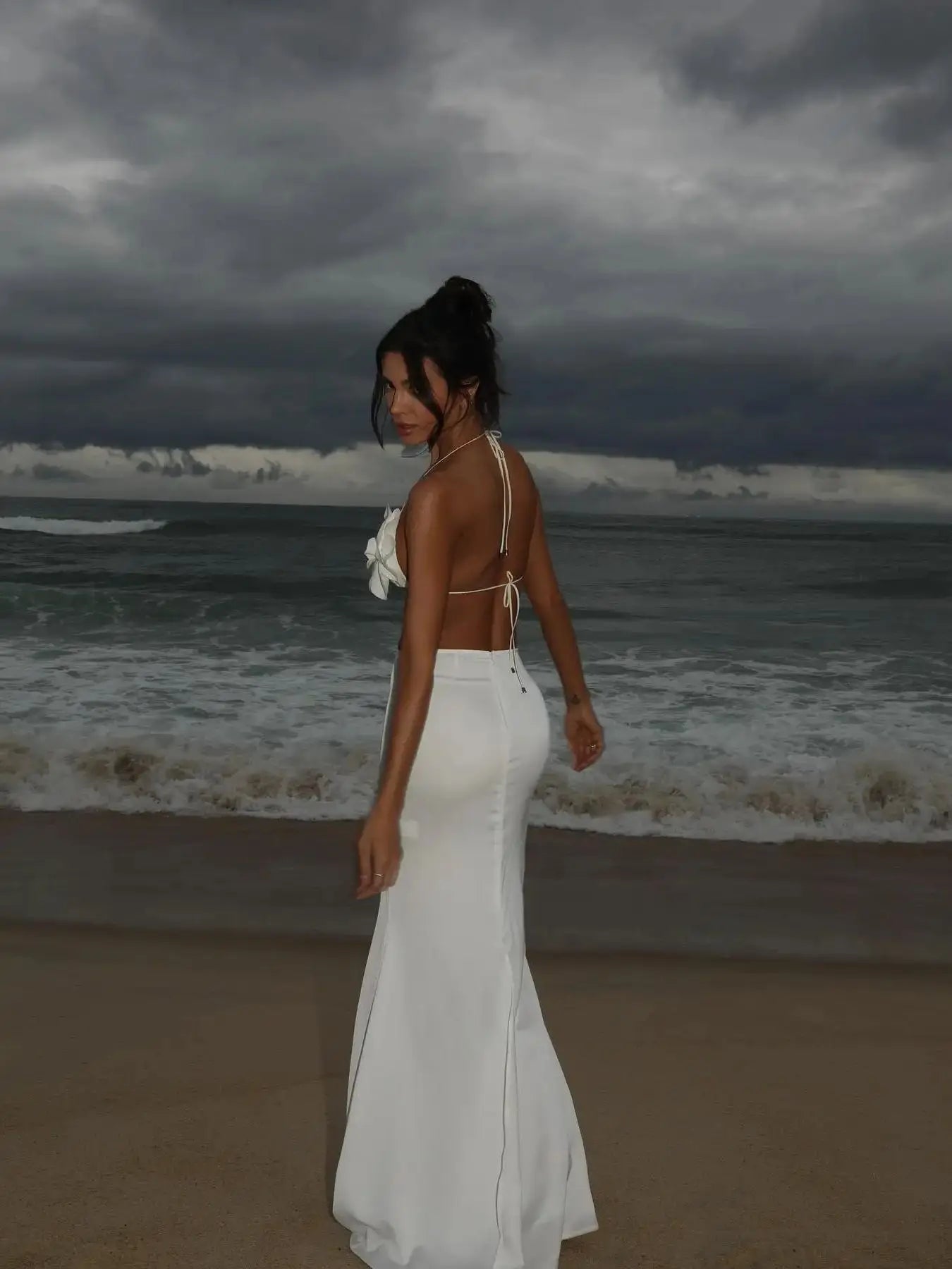 New Women Two Piece Set Skirt Suit 3D Flower Top Skirt Sleeveless Sweet Waist Chic Slit Skirt Beach Dance Robe