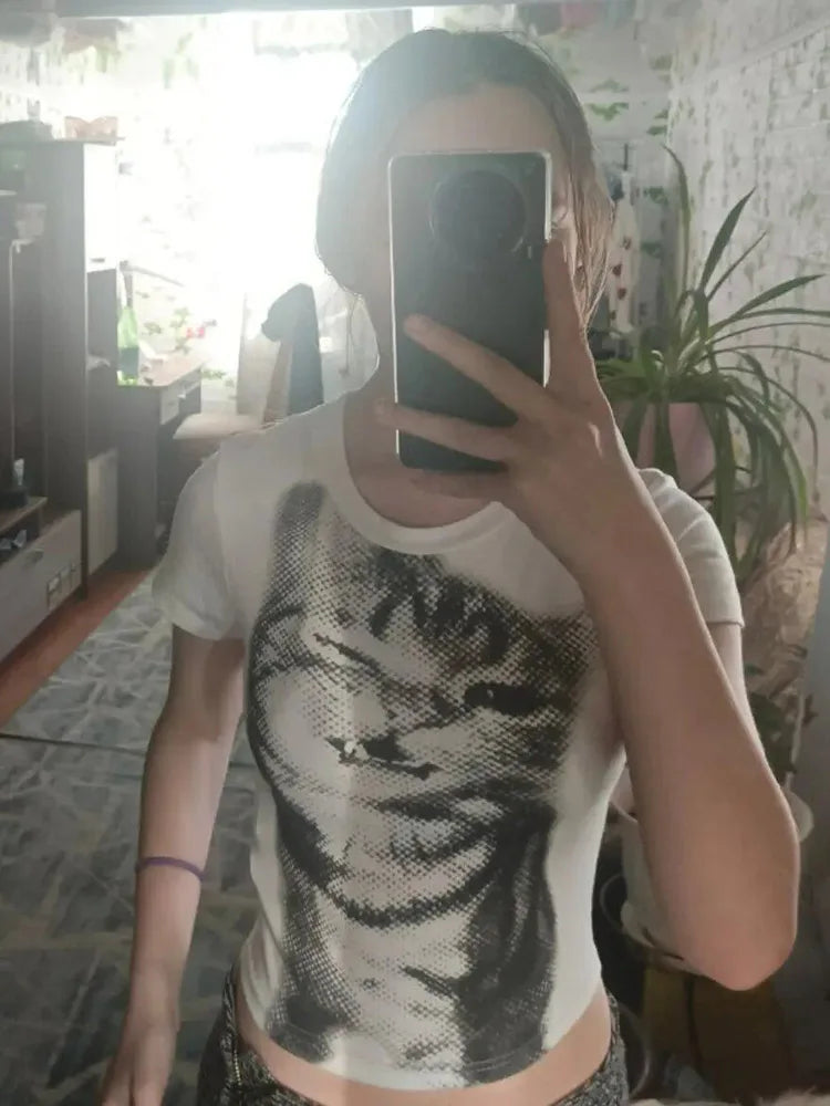 Women's Harajuku Animal Print Crop Top Basic White Short Sleeve Crewneck Slim-Fitting T-Shirt Casual Y2K Vintage Lady Tees