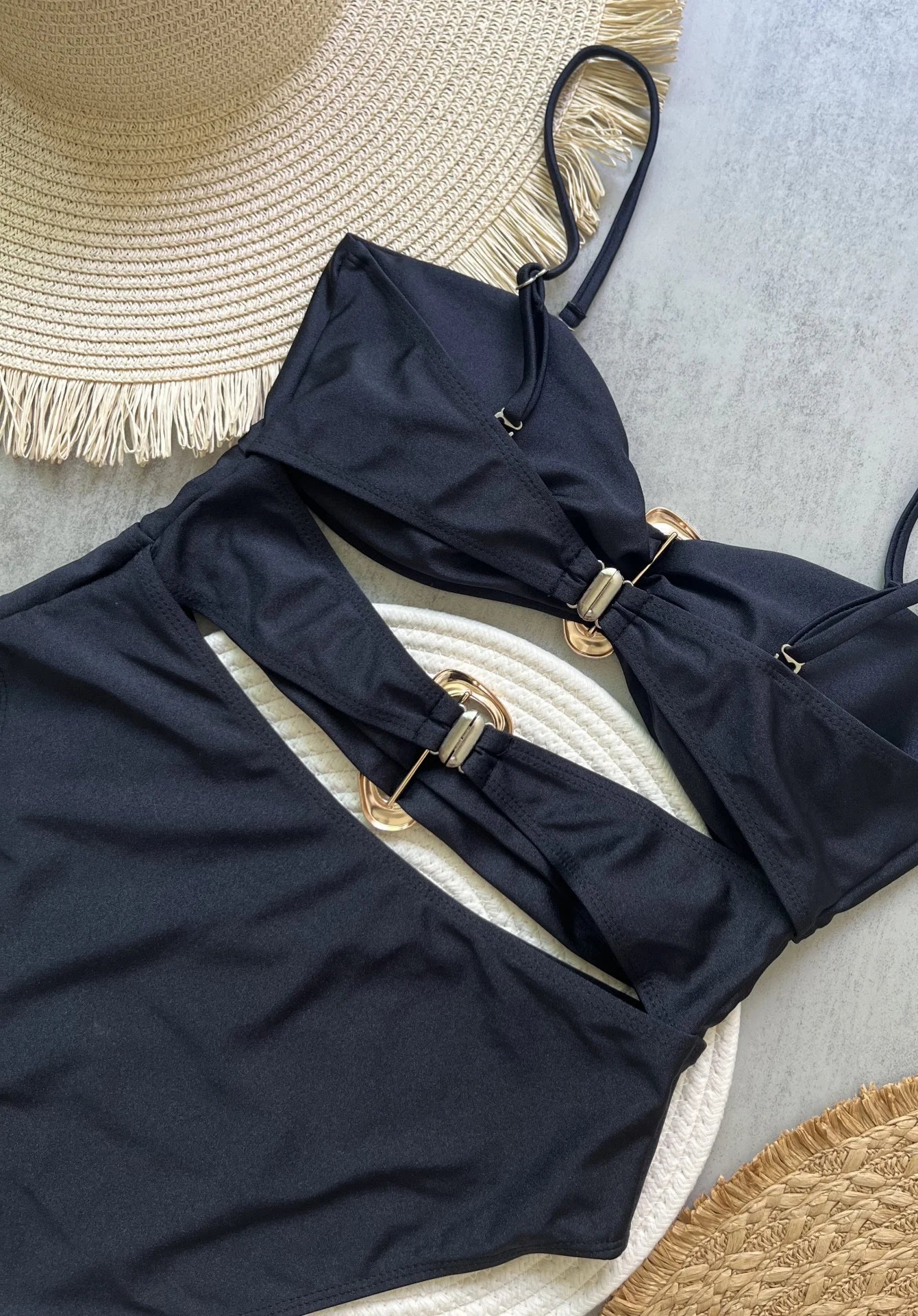 3 Colors Sexy Metal Rings Cut Out Women Swimwear One Piece Swimsuit Female Bandeau High Leg Cut Bather Bathing Suit Swim B022D