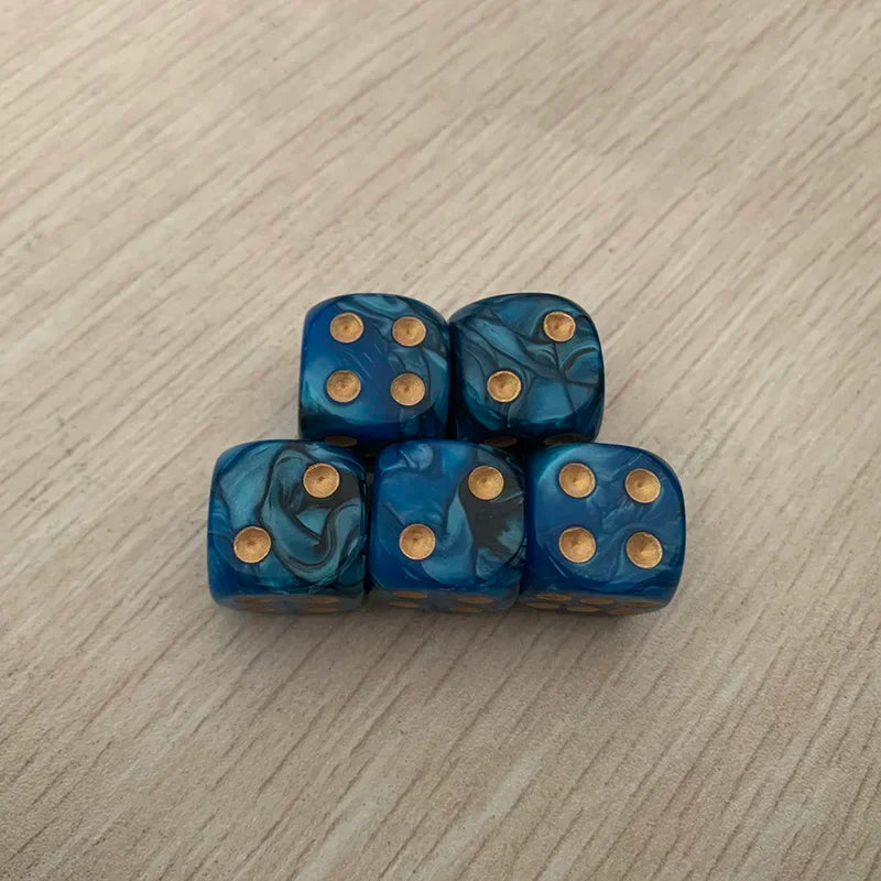 5pcs/set Two Colors Dice Puzzle Board Game Accessory  6 Sided Point Dice Funny Game 16mm