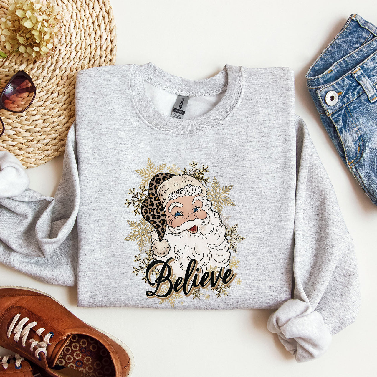 Santa Believe Retro Snowflakes Christmas Winter Snow Xmas Holiday Edition Sweatshirt