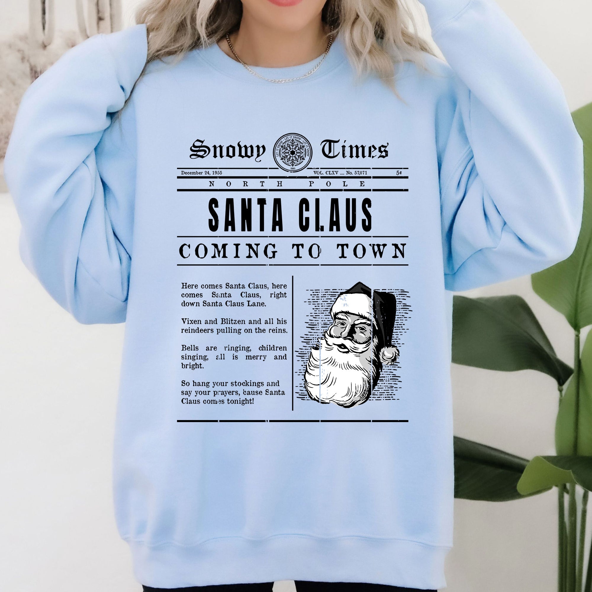 Santa Claus Is Coming To Town Newspaper Winter Snow Xmas Edition Vintage Graphic Sweatshirt
