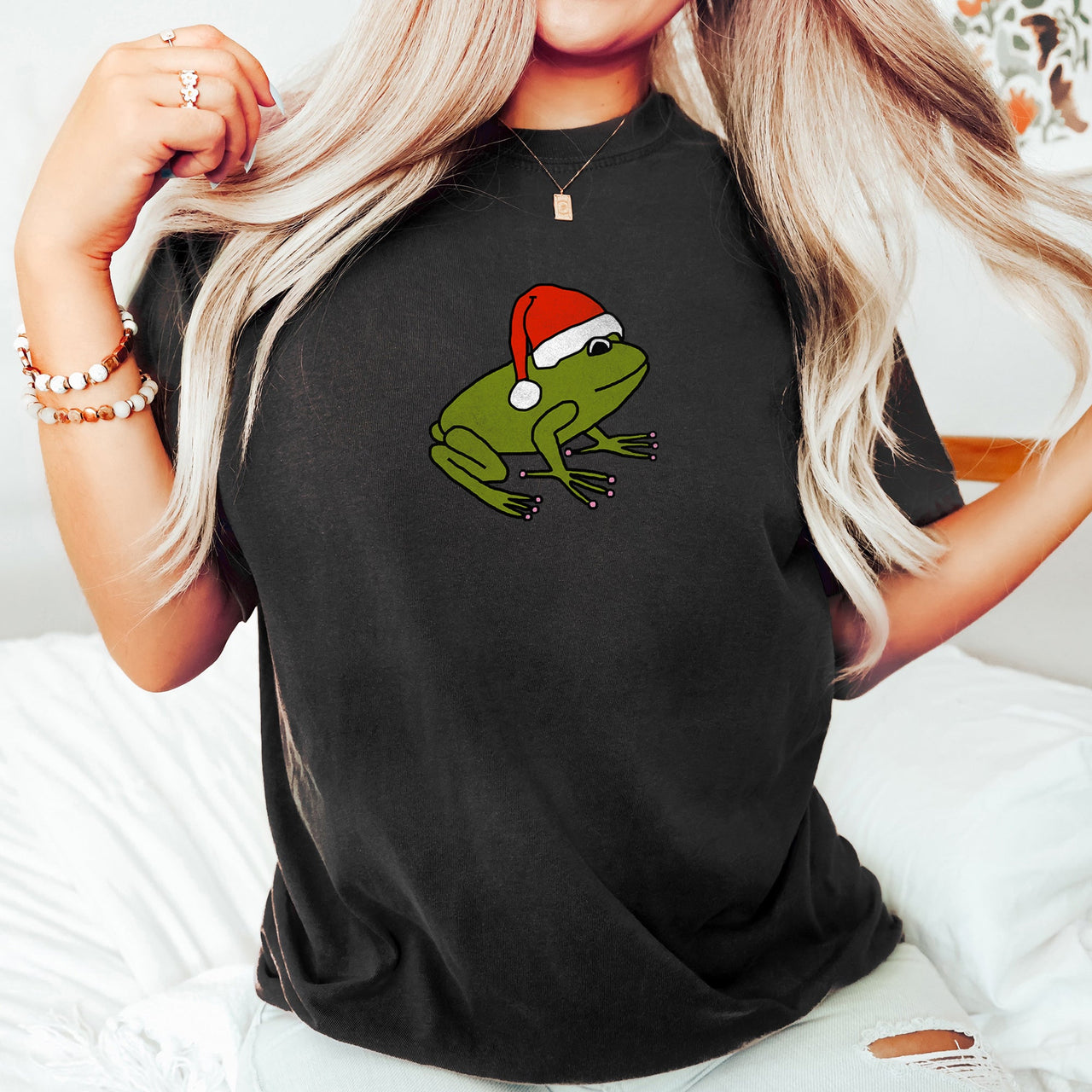 Santa Frog Christmas Retro Toad Holiday Edition Classic Cartoon Style Comfort Colors Tee