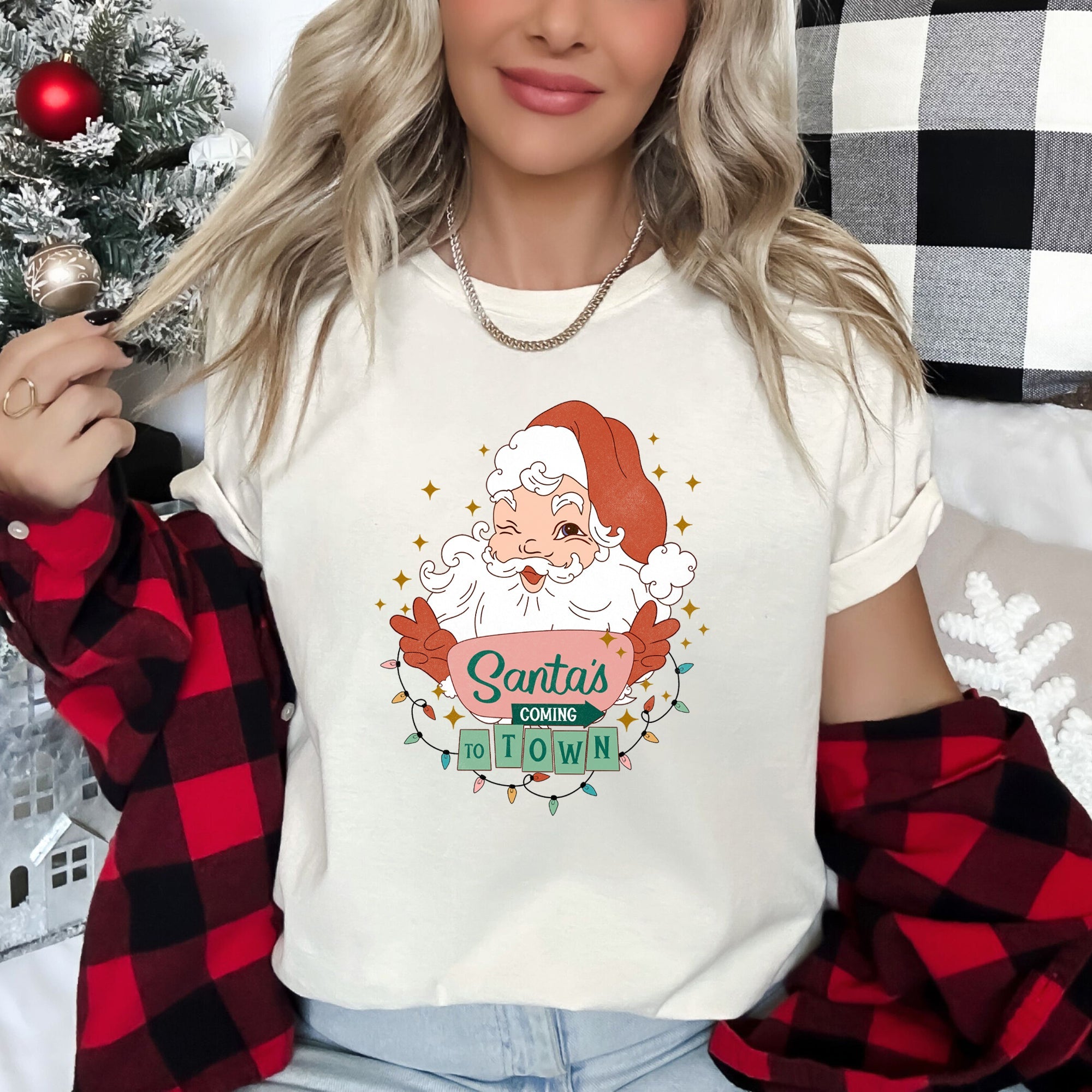 Santa Is Coming To Town Retro Christmas Graphic Tee