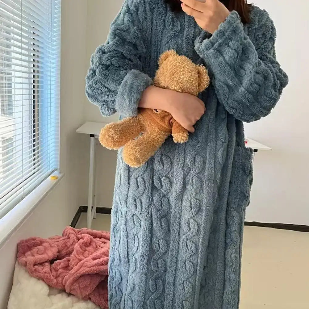 Coral Velvet Women's Nightgown Autumn And Winter Long Sleeve Double Pocket Flannel Nightgowns Women Loose Solid Sleepwear
