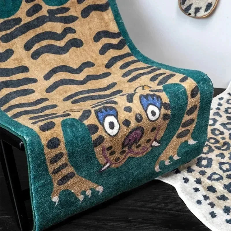 VIKAMA Cartoon Leopard Carpet For Cooling And Warmth, Home Decoration, Bedroom Plush Floor Mat, Living Room Rest Area Floor Mat