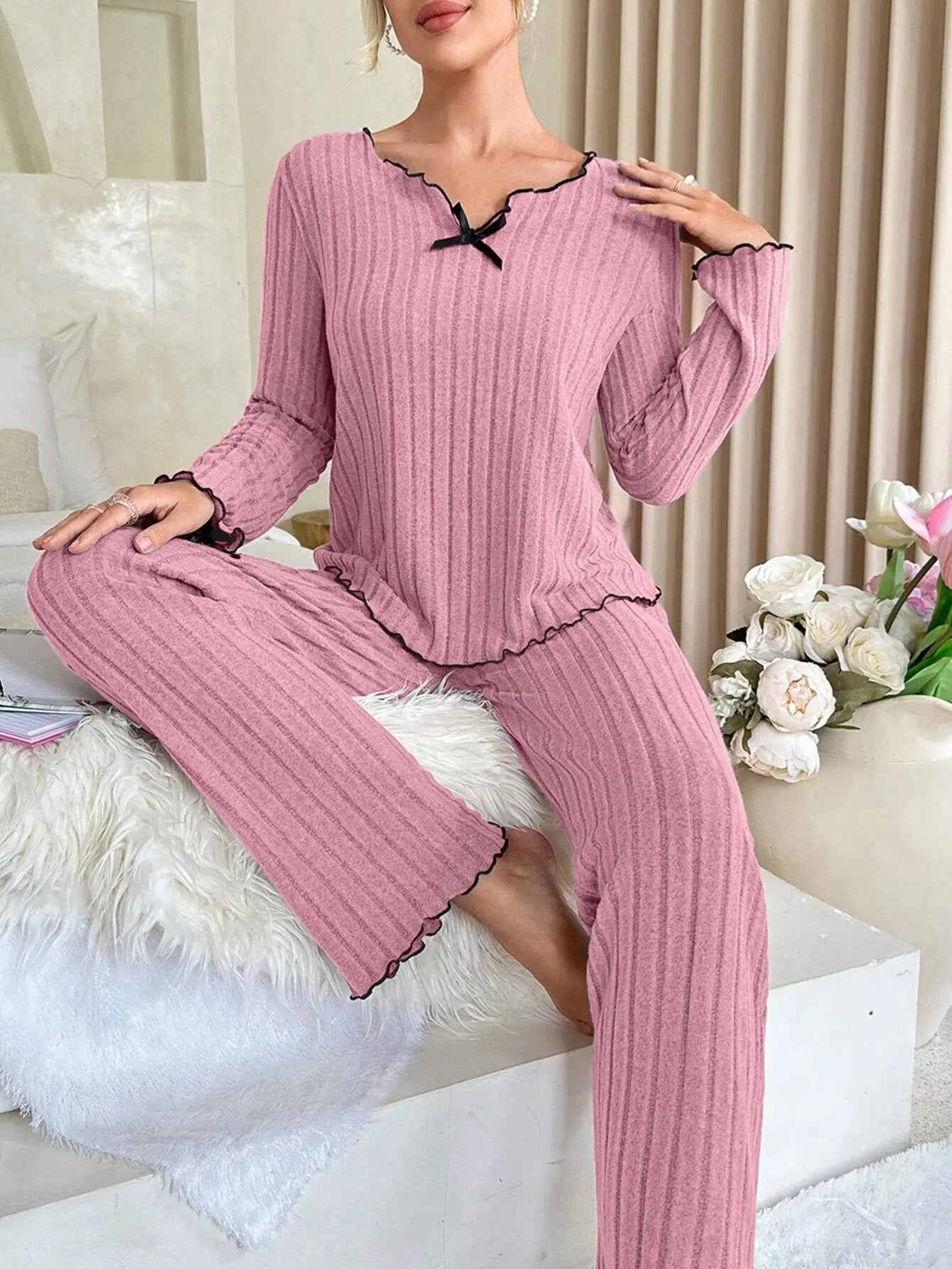 Flannel Warm Sleepwear Women Casual Pajamas Set Long Sleeve T-shirt Top and Trousers Set Homewear Autumn Winter Loungewear