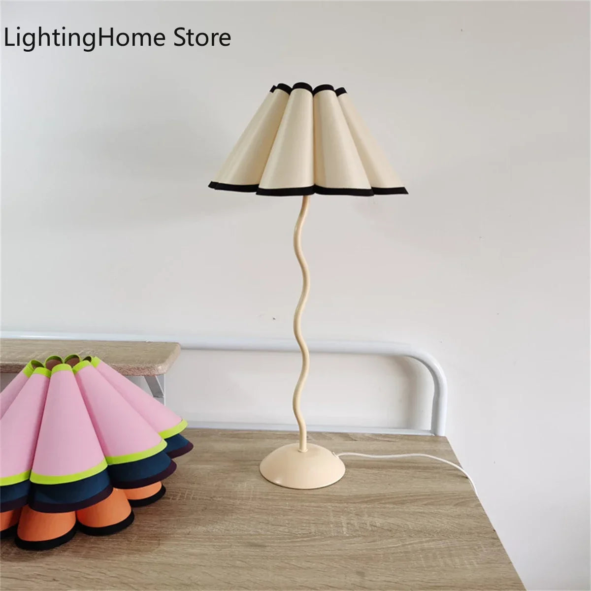 Table Lamp ins Retro Pleated Umbrella Nordic Medieval Korean Master Bedroom Bedside Lamp Swing Iron Art Drop Shipping