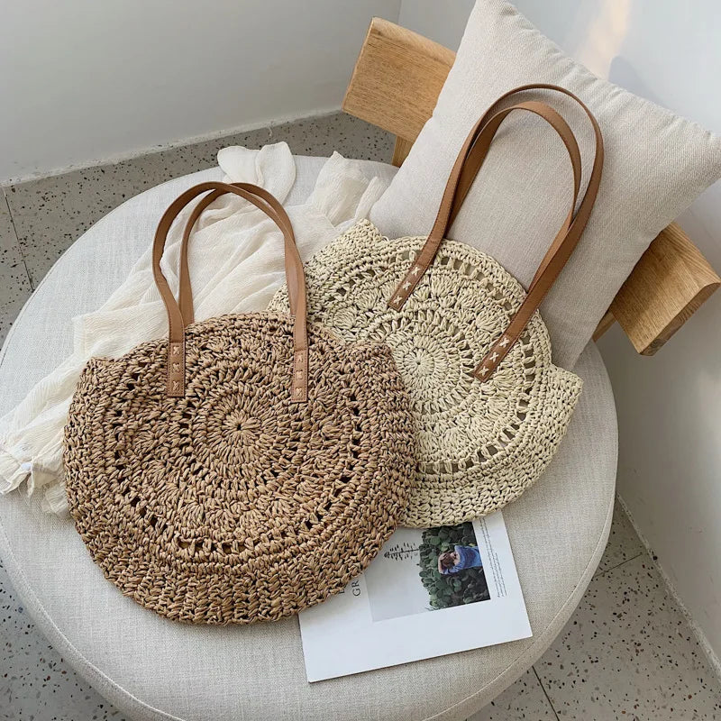 Round Straw Beach Bag Vintage Handmade Woven Shoulder Bag Raffia circle Rattan bags Bohemian Summer Vacation Casual Bags