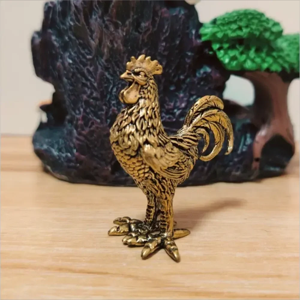 Elegant Brass Rooster Figurine - Intricate Golden Animal Decor for Home, Office, or Gift, Detailed Feathers & Comb, Rustic Table