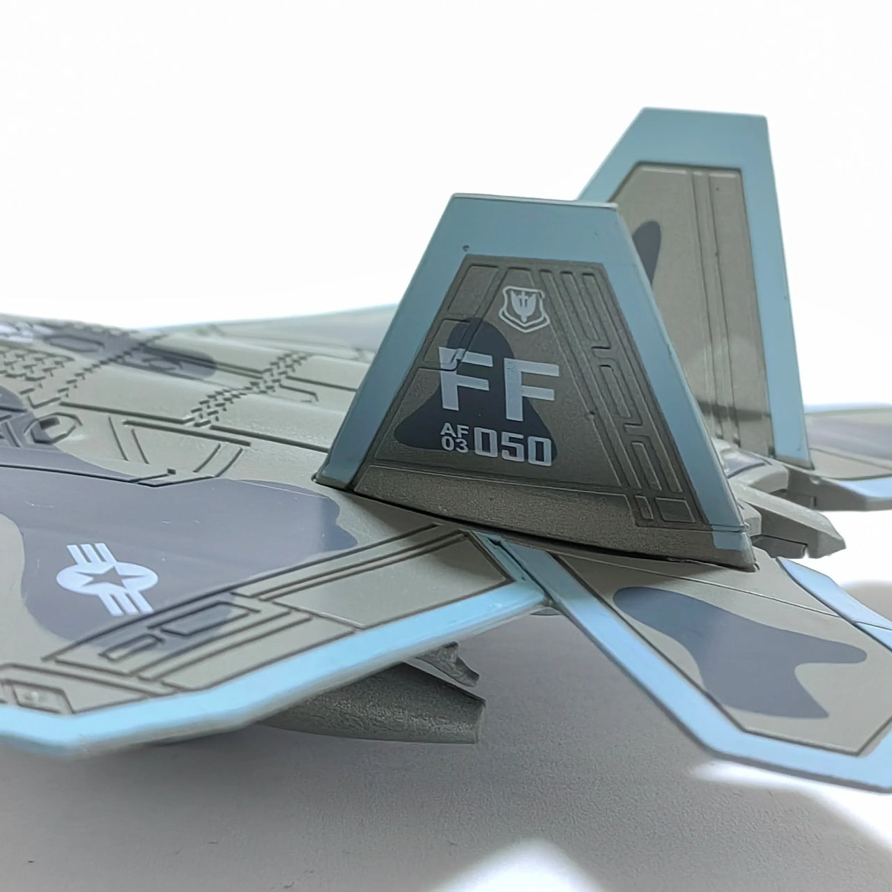 1/72 1/100 SU57 F22 F14 Scale Plastic Assembly Model airplane Home placement, collection and decoration Creative Gift