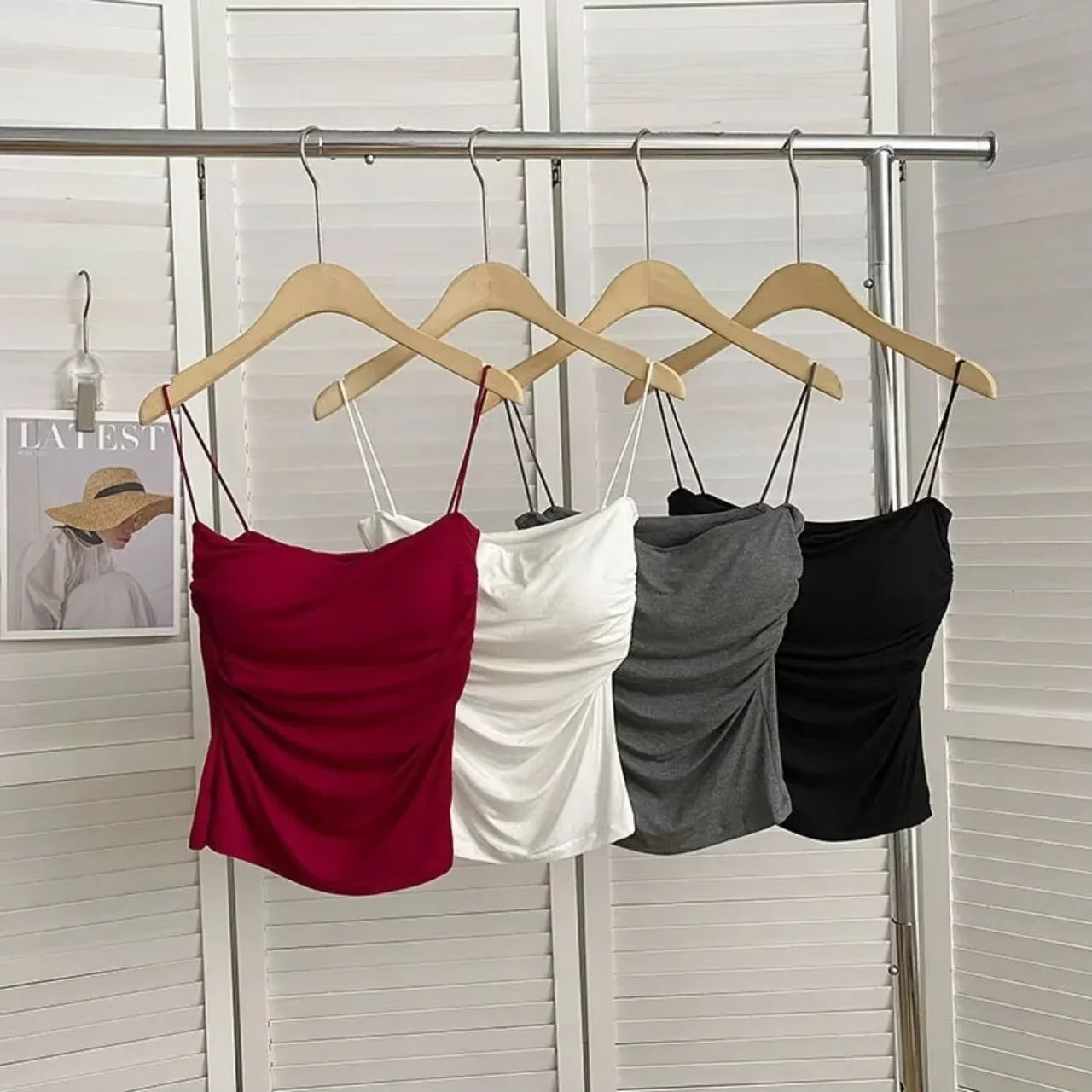 New Women's Halter Top Summer Korean Style Trend Fashion Built-In Women's Bra Stretch Women's Beach Everyday Casual Tank Top