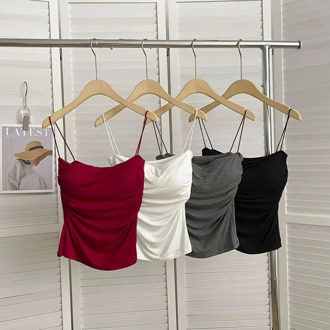 New Women's Halter Top Summer Korean Style Trend Fashion Built-In Women's Bra Stretch Women's Beach Everyday Casual Tank Top
