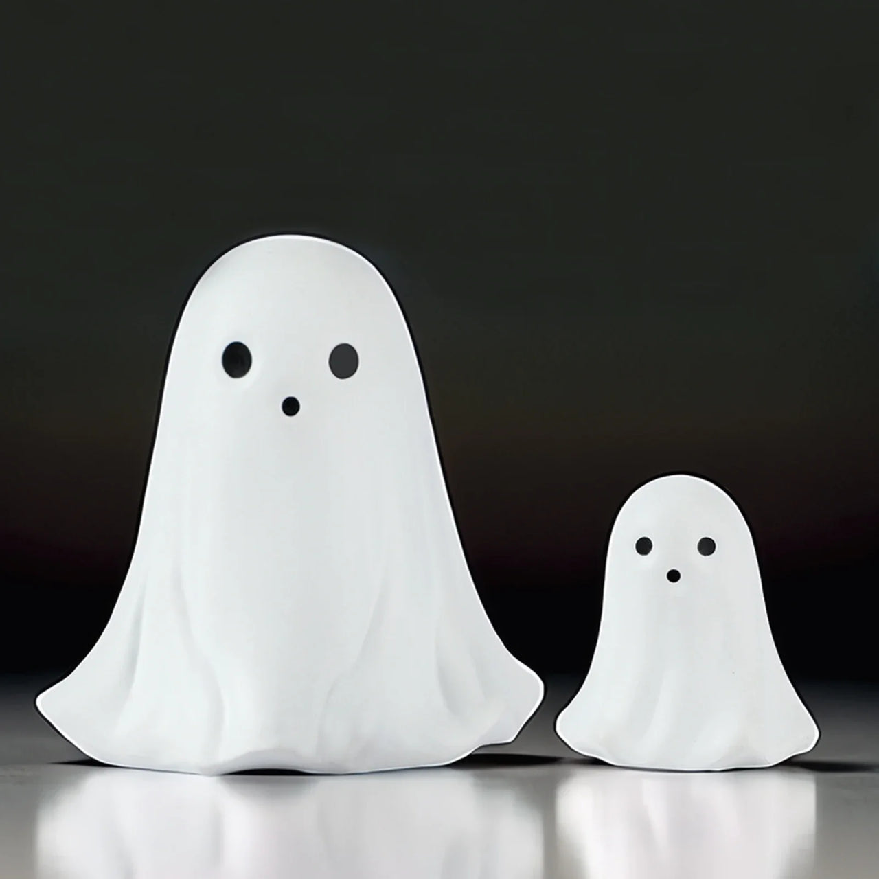 2 Pcs Halloween Decor Indoor-Ghost in Abs Resin Cloche-Cute Ghost for HomeTabletop Party Decor  Holiday Decorations outdoor