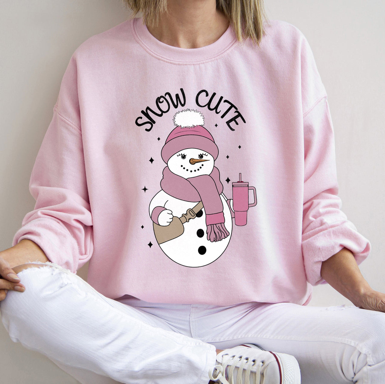 Snow Cute Bougie Snowman Christmas Cozy Fleece Winter Holiday Party Favorite Sweatshirt