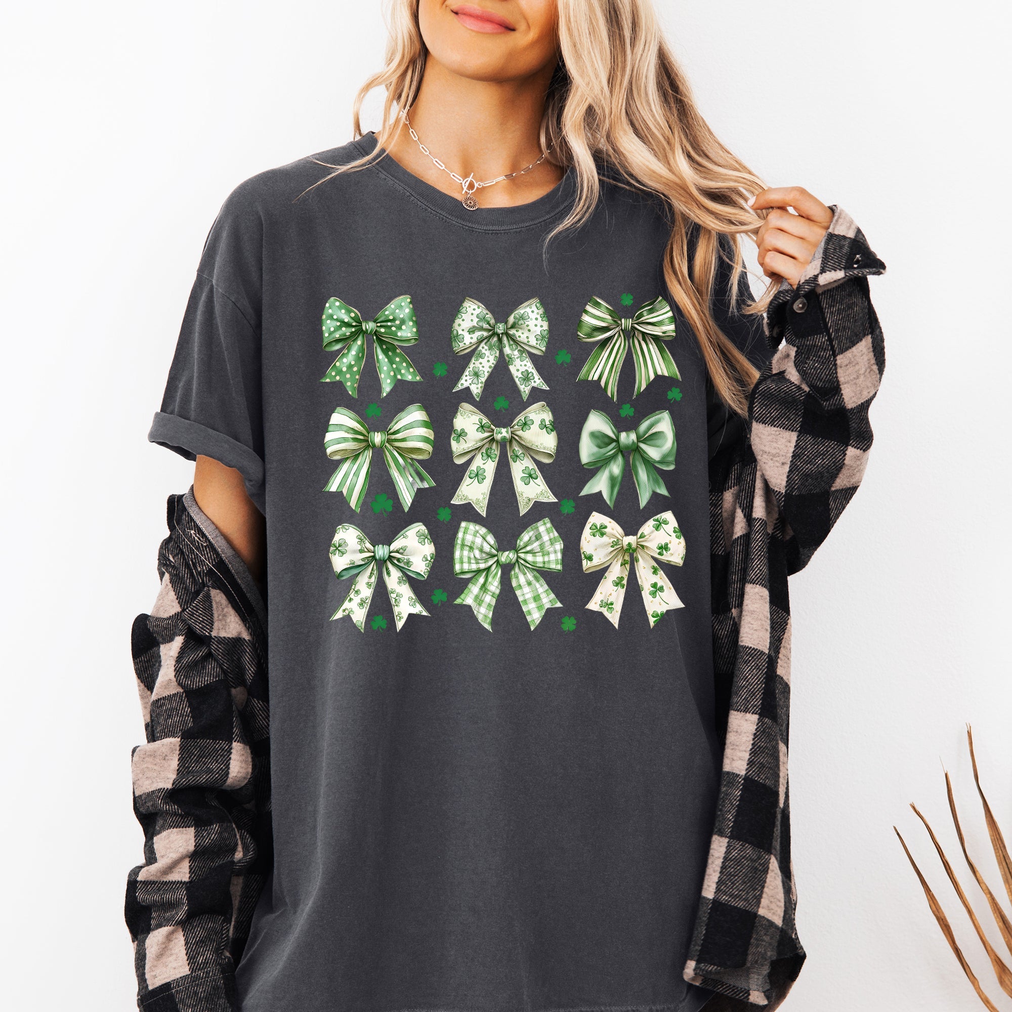 St Patrick's Coquette Bows, Ribbons, St Patrick's Day, Shamrock, Clover, Lucky, Leprechaun Comfort Colors Tee