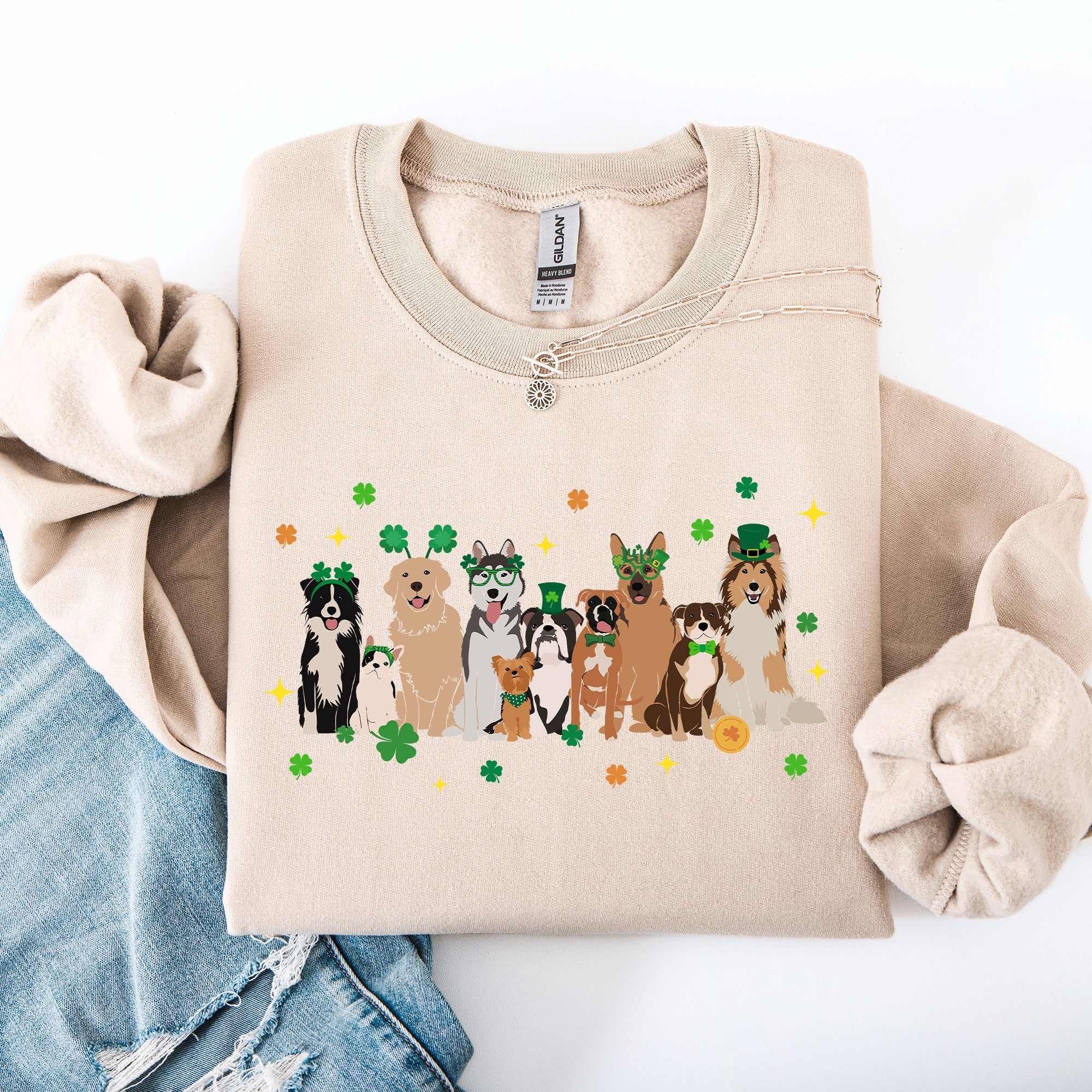 St Patrick's Dogs St Patrick's Day Shamrock Clover Lucky Leprechaun Graphic Sweatshirt