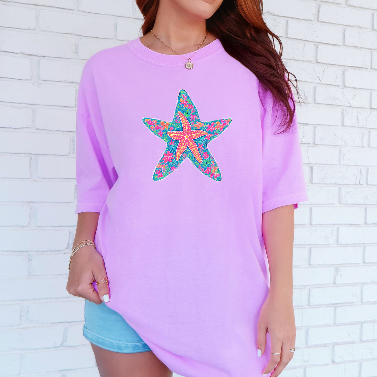 Starfish And Sea Life Summer Beach Vibes For Coastal Lovers And Sun Seekers Comfort Colors Tee