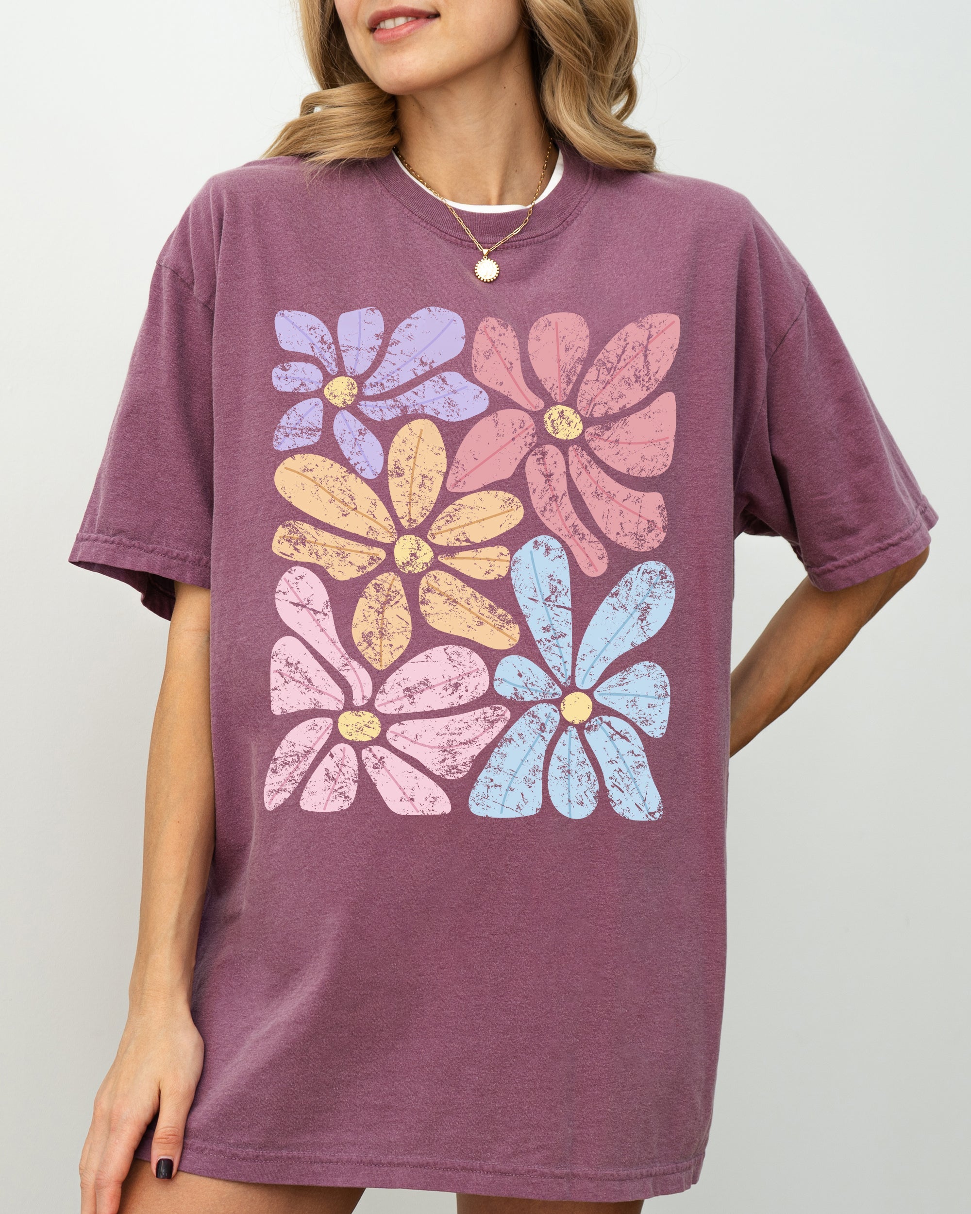 Striking Abstract Flowers Boho Floral Design With Summer Vibes Nature Gardening Festival Comfort Colors Tee