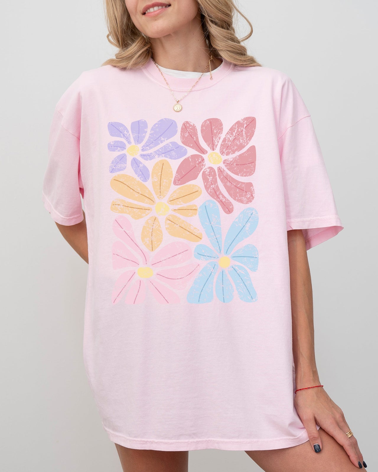Striking Abstract Flowers Boho Floral Design With Summer Vibes Nature Gardening Festival Comfort Colors Tee