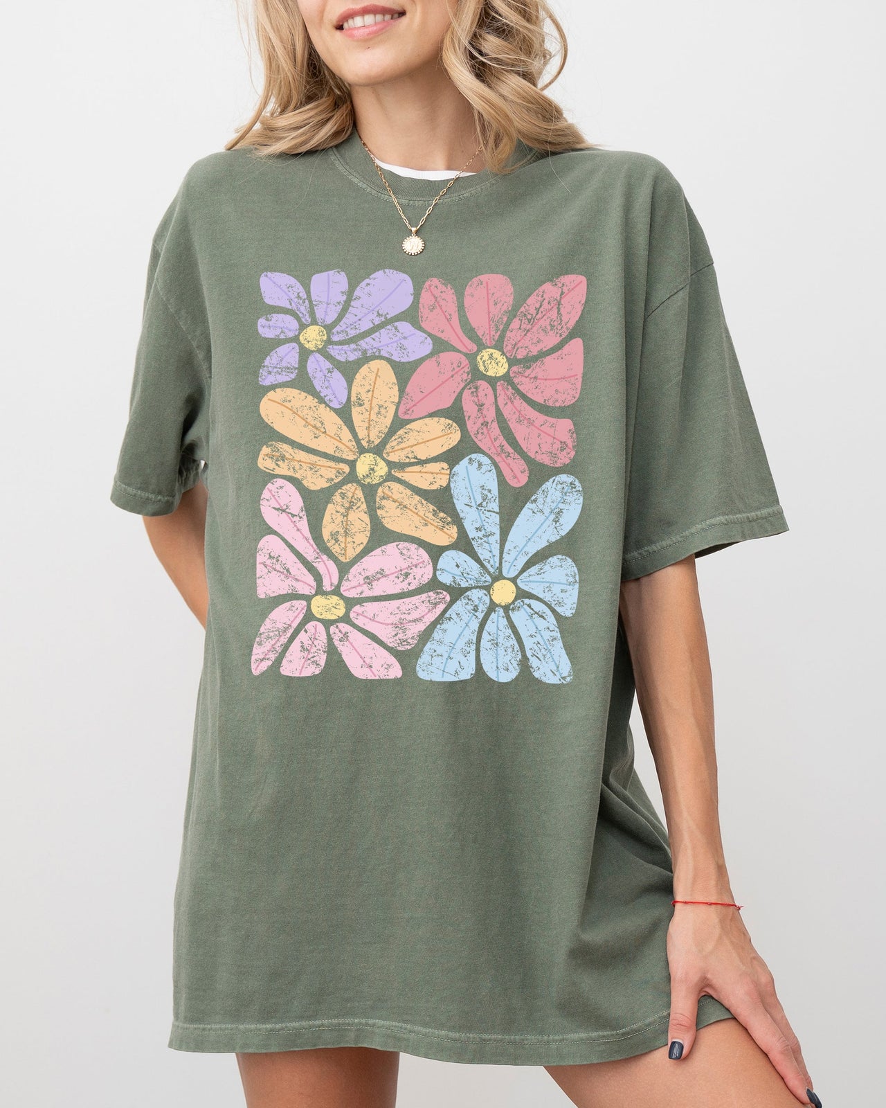 Striking Abstract Flowers Boho Floral Design With Summer Vibes Nature Gardening Festival Comfort Colors Tee