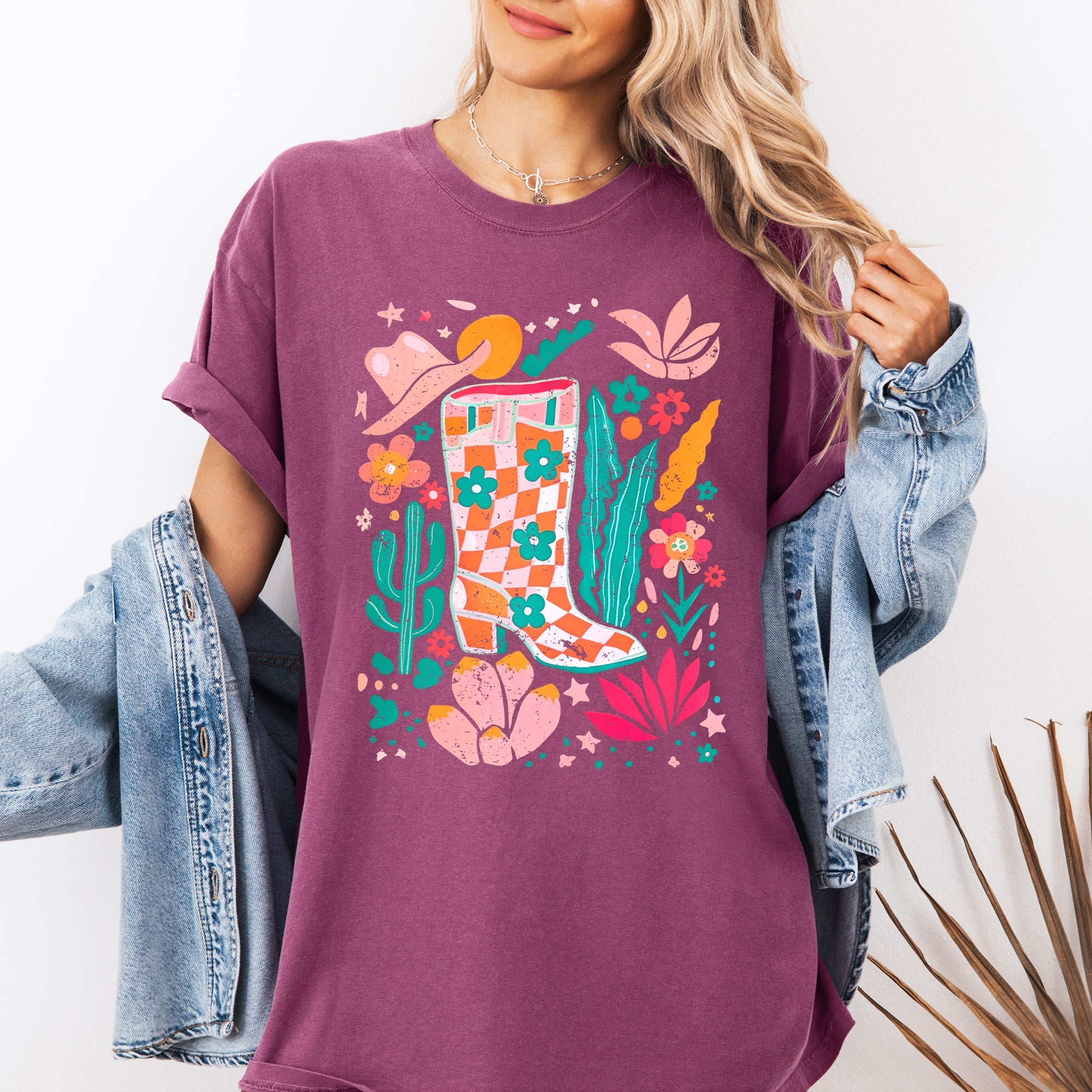 Summer Retro Cowboy Boot Cowgirl Floral Botanical Southwestern Western Print Artwork Comfort Colors Tee