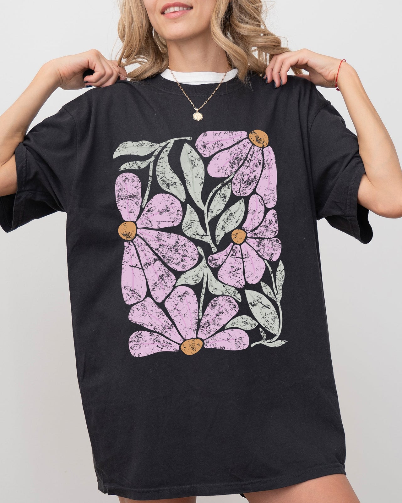 Summery Gorgeous Abstract Flowers Boho Floral Design Summer Vibes Gardening Festival Nature Comfort Colors Tee