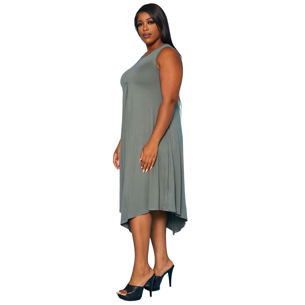 Plus Size Women's Basic Sleeveless Reverie Dress