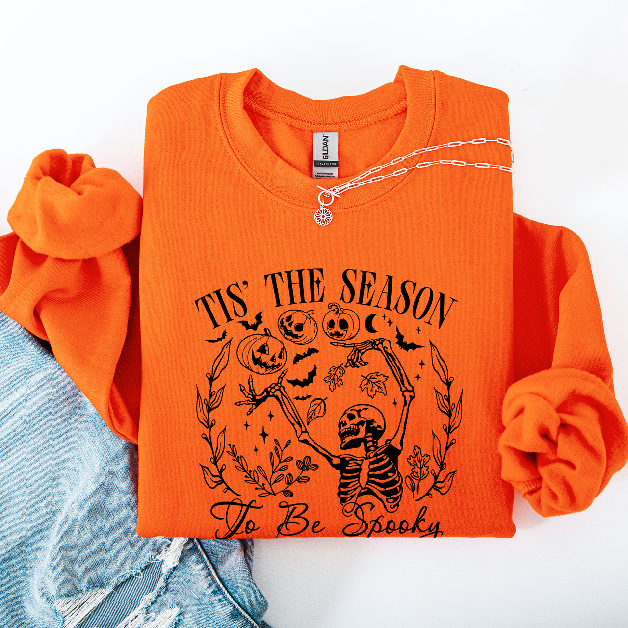 Tis The Season To Be Spooky Skeleton Halloween Retro Classic Ghoulish Festive Night Edition Sweatshirt
