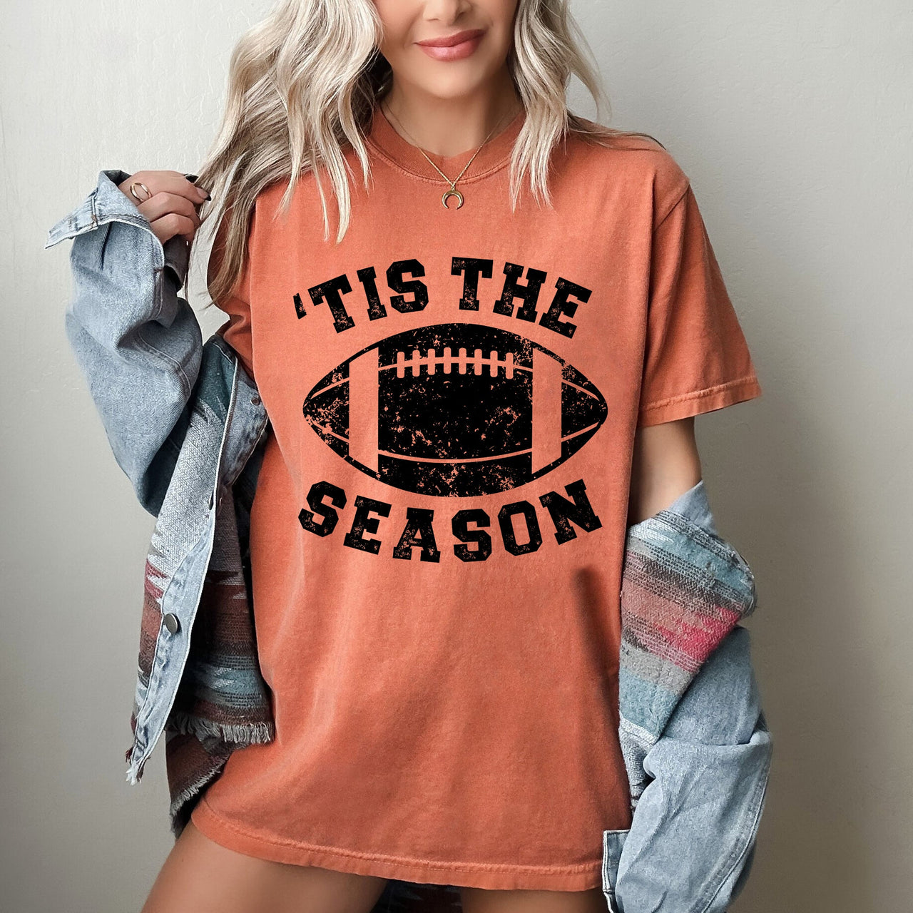 Tis The Season Football Tailgate Party Touchdown Big Game Game Day Sports Enthusiast Comfort Colors Tee