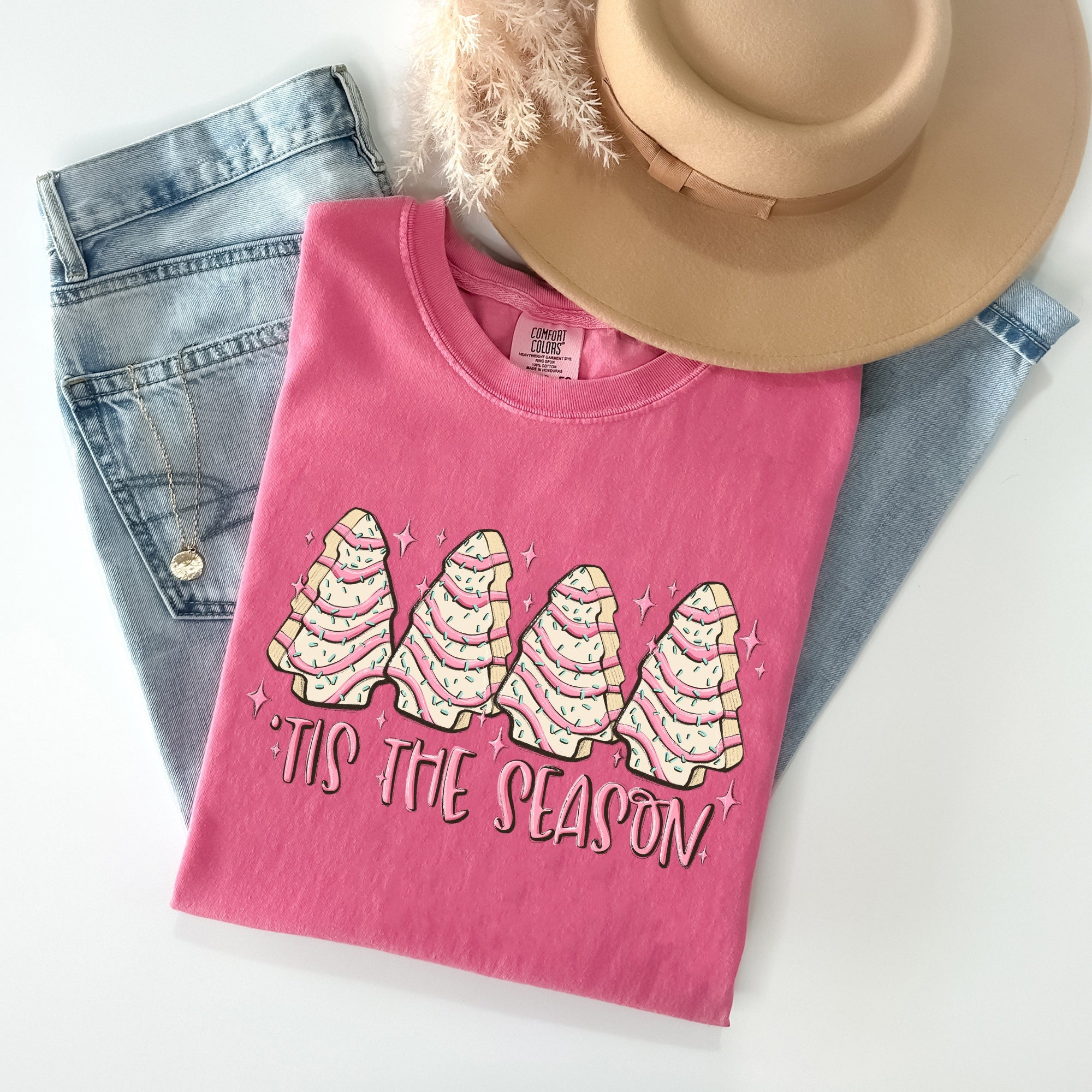 Tis The Season Pink Christmas Cakes Cute Treat Winter Santa Xmas Comfort Colors Tee