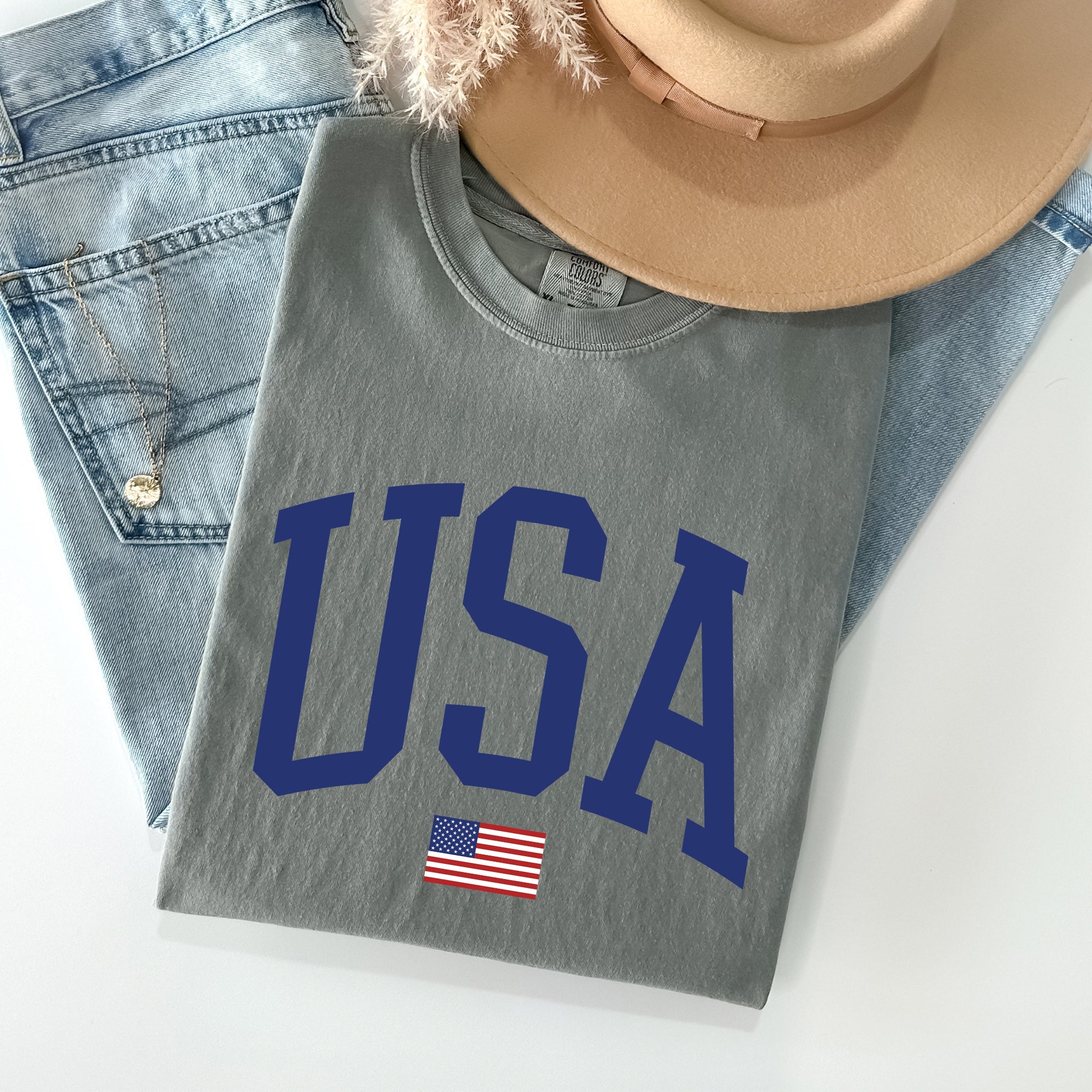USA Flag Patriotic Emblem Celebrating Independence Day USA Pride Comfort Colors Tee