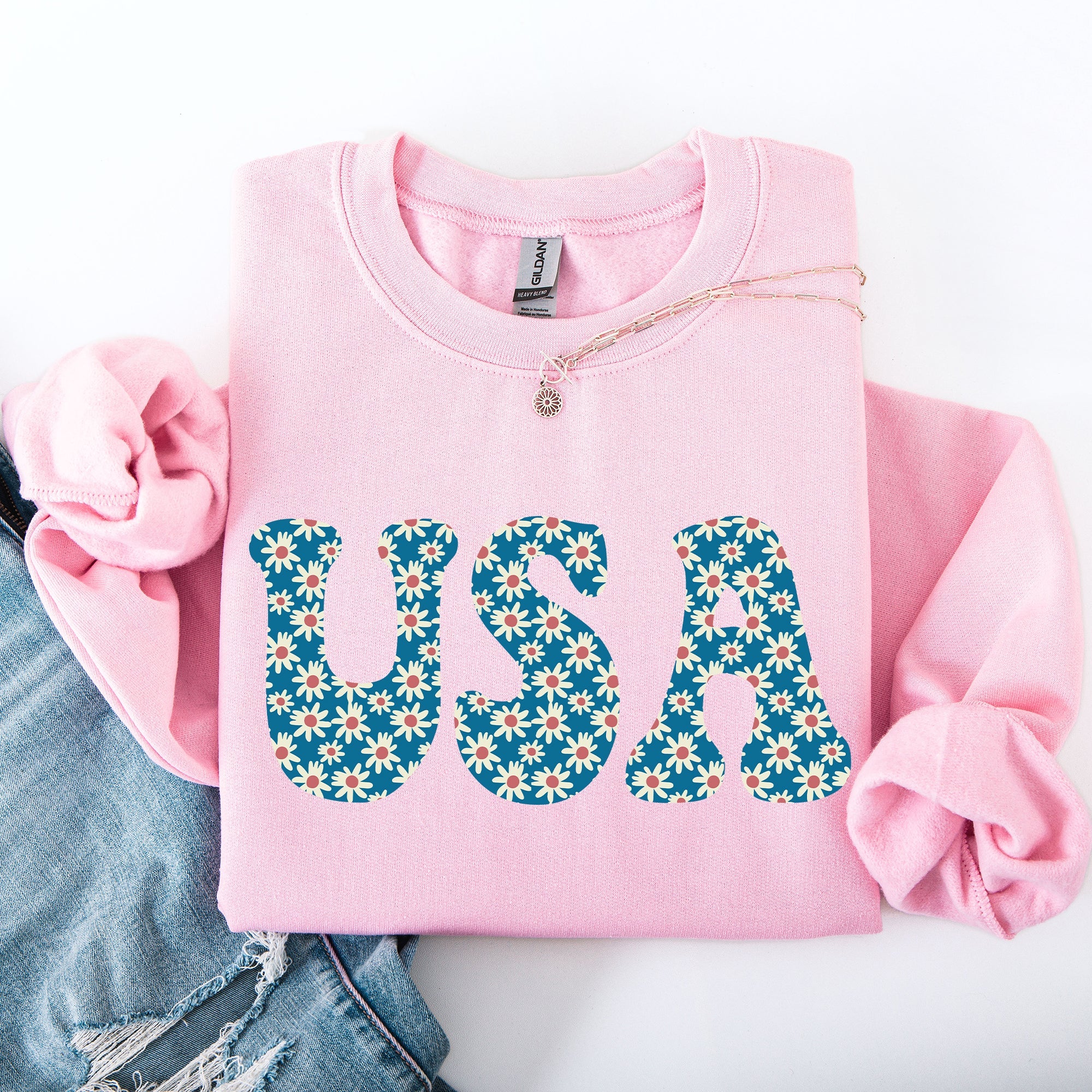 USA Retro Daisies Patriotic America Fourth of July Vintage Inspired Graphic Celebration Edition Sweatshirt