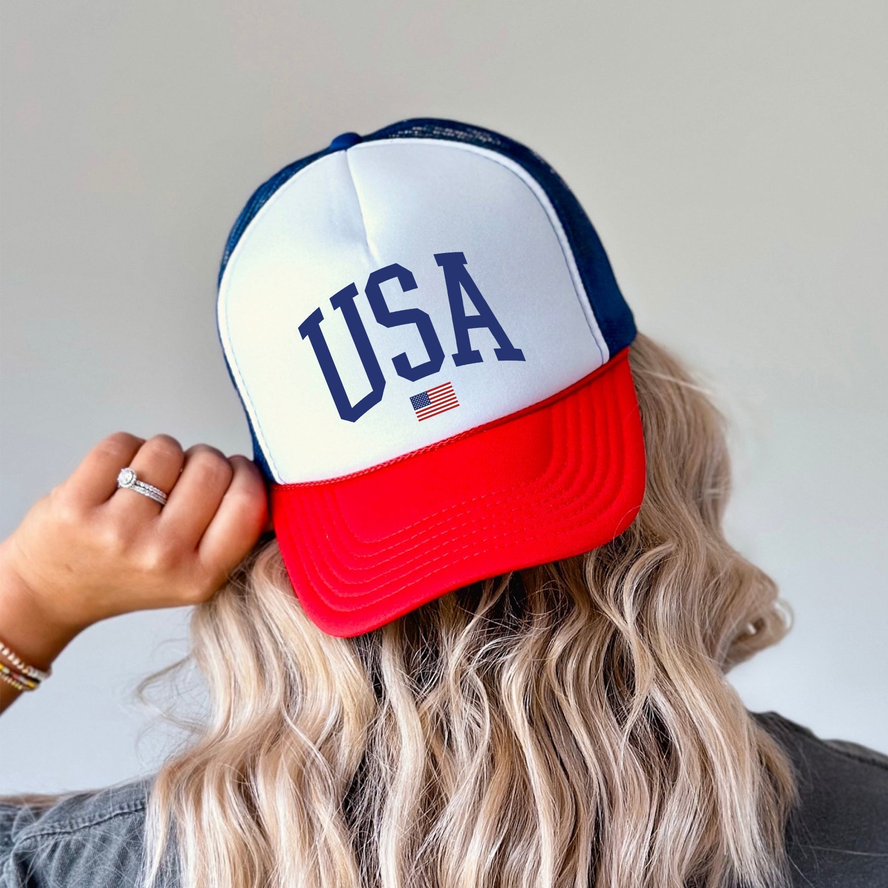 USA Flag Patriotic Stars And Stripes Banner Emblem Edition For Proud Americans Trucker Hat