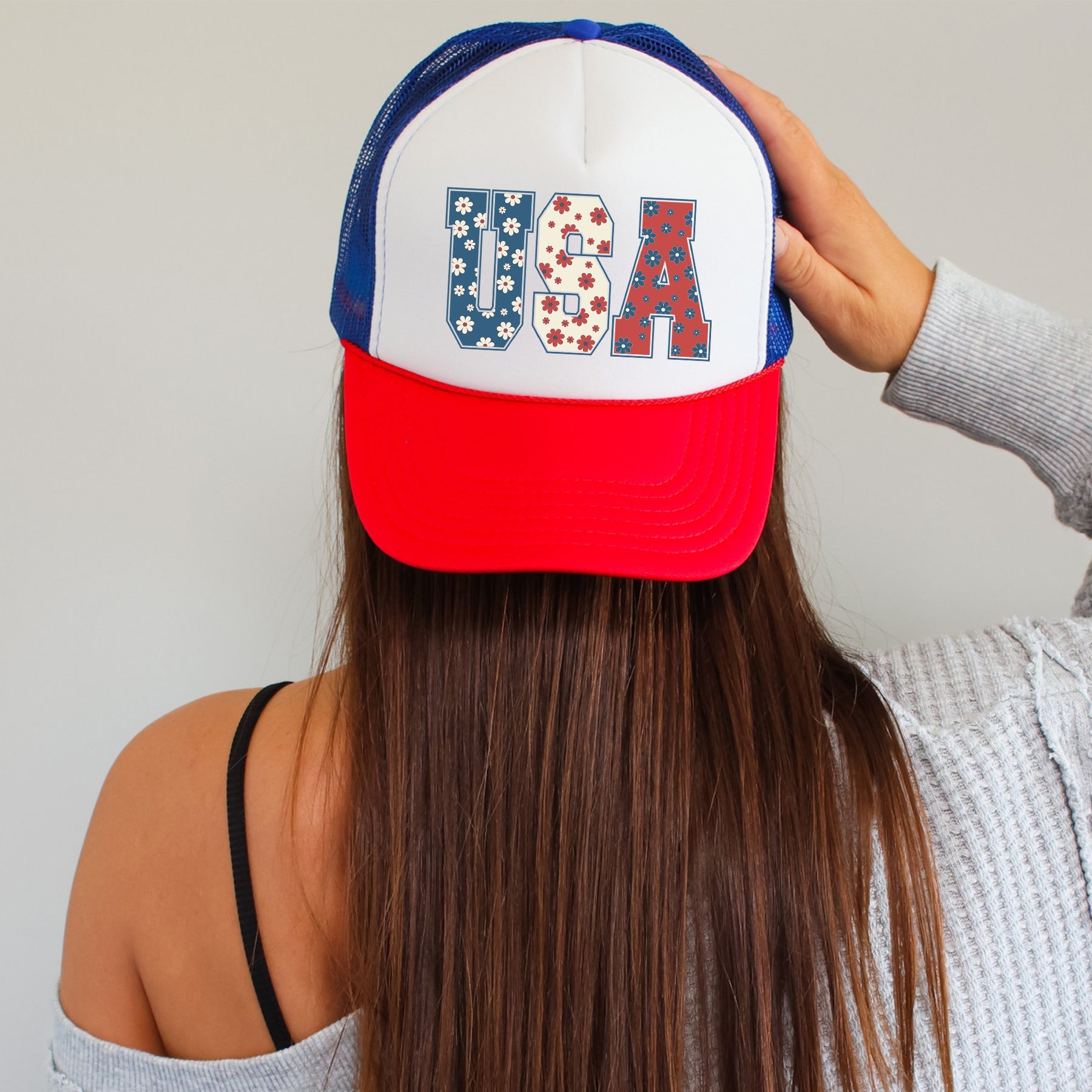USA Flag Flowers Patriotic Floral Emblem Bold Statement Of Liberty And Freedom For Everyday Wear Trucker Hat